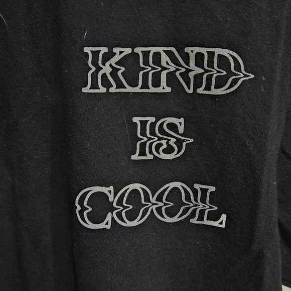 The Get Real Movement "kind is cool" t-shirt size small - Picture 2 of 3